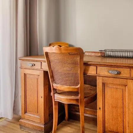 De Standing * カンヌ